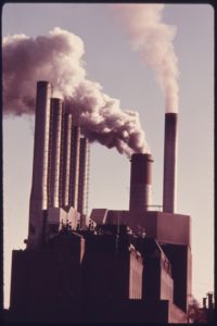 https://commons.wikimedia.org/wiki/File%3ASMOKE_FROM_STACKS_AT_THE_PHILLIPS_POWER_STATION_OWNED_BY_THE_DUQUESNE_LIGHT_COMPANY_AND_LOCATED_ON_THE_OHIO_RIVER..._-_NARA_-_557302.jpg
