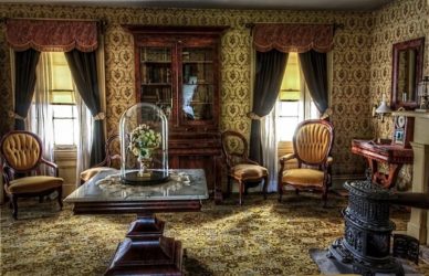 Image of the living room of a house in which a family might suffer asbestos exposure in the home, particularly during renovations or repairs.